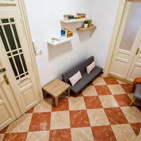 Pearl Apartman * Γκιόρ